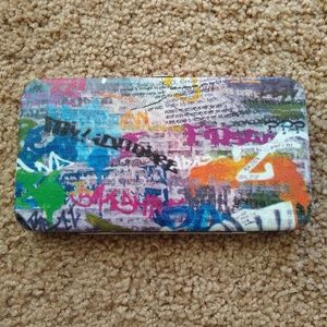 Graffiti print hardcase wallet